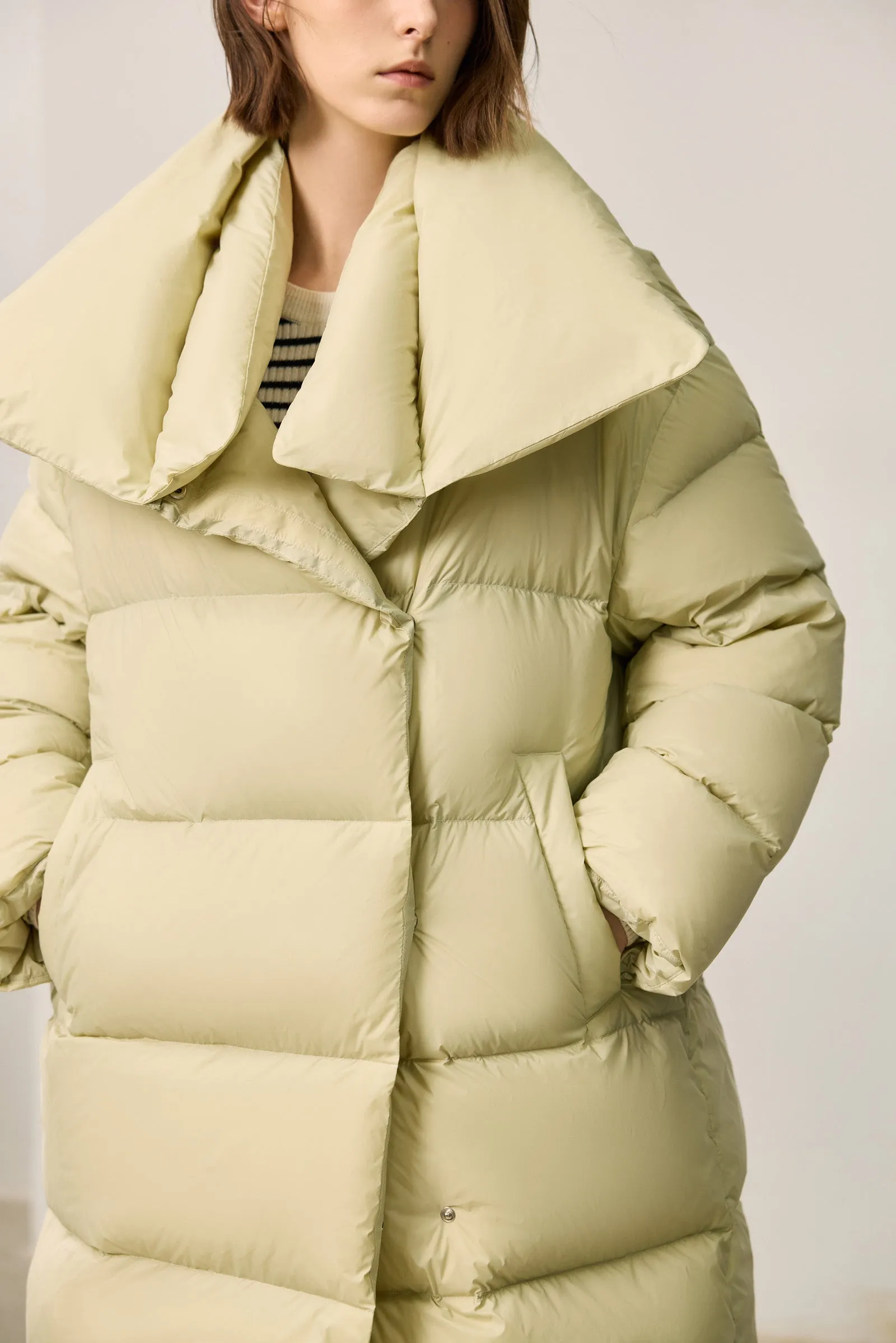 LILY Cloud-Like Zero Pressure Wrap Collar Puffer Down Jacket